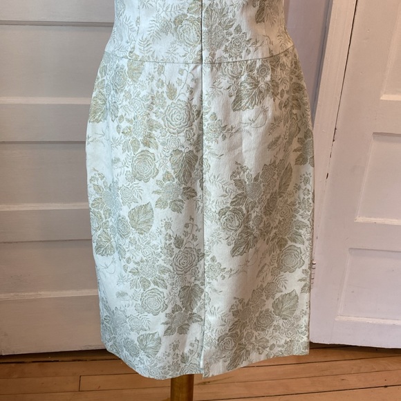 NWT Kay Unger Strapless Metallic Brocade Style Dress, Size 8 - Picture 12 of 17